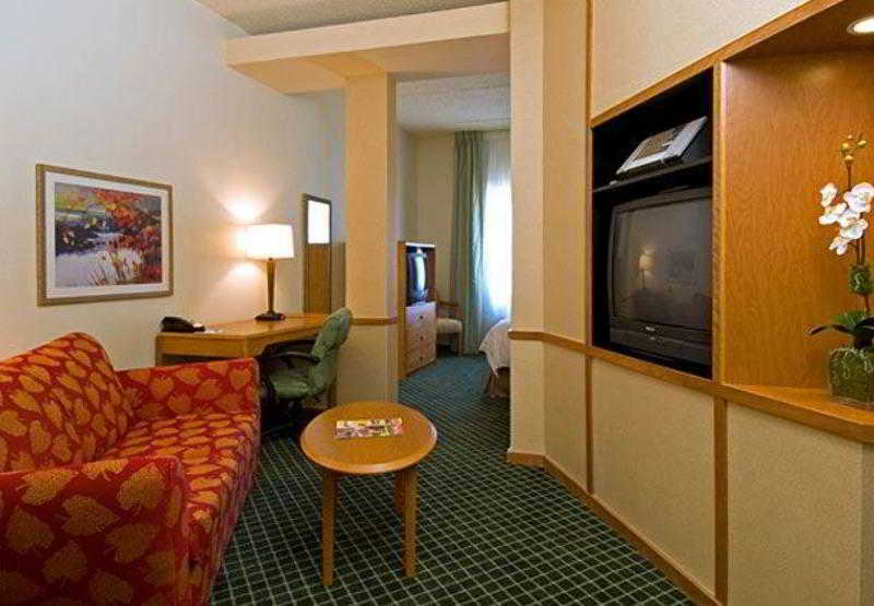 Fairfield Inn & Suites By Marriott San Antonio Airport/North Star Mall Exterior foto